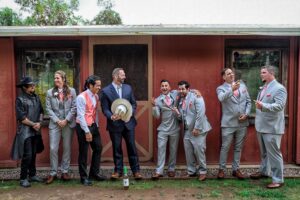 bheau view ranch grooms photo